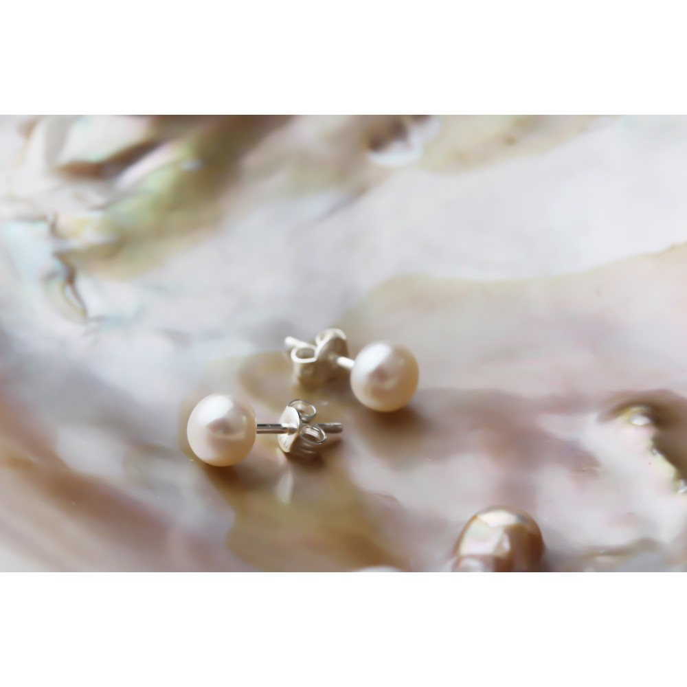 Glorria 925k Sterling Silver Pearl Earrings